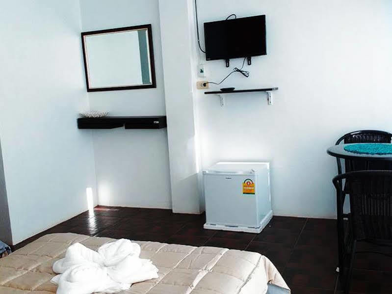 Lanta Friendly House Hotell Ko Lanta Eksteriør bilde