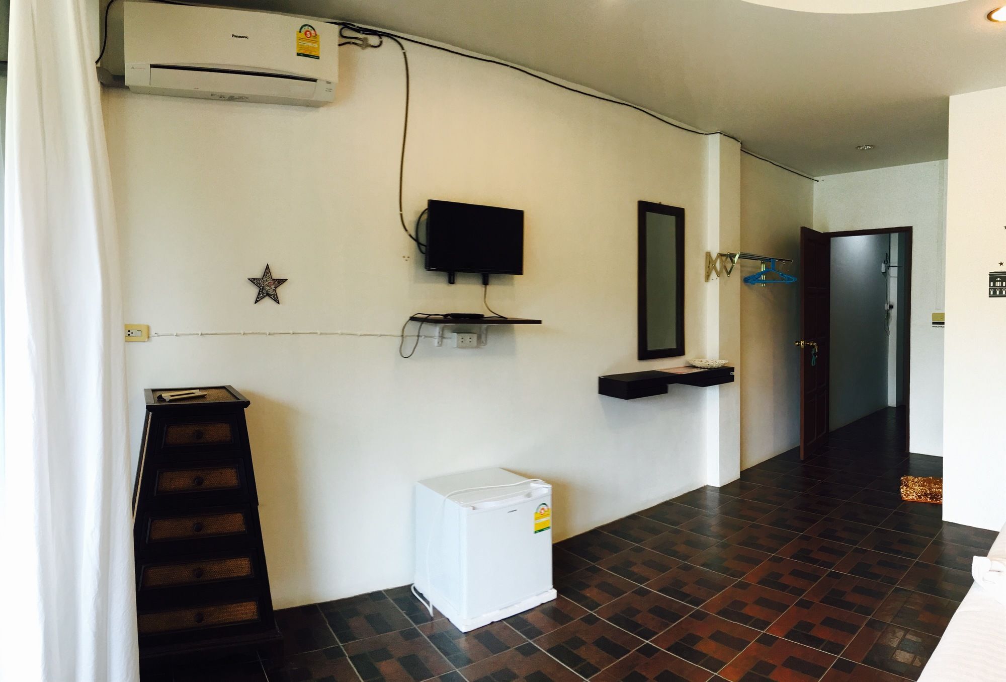 Lanta Friendly House Hotell Ko Lanta Eksteriør bilde