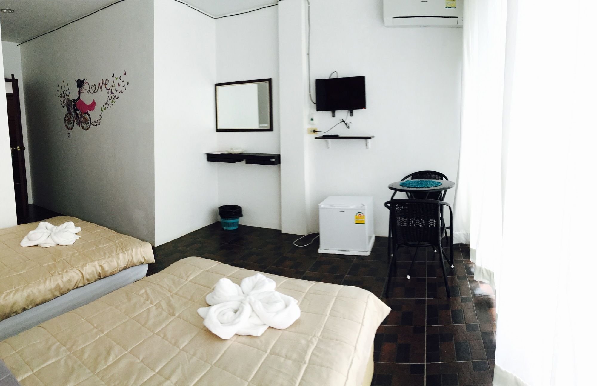 Lanta Friendly House Hotell Ko Lanta Eksteriør bilde